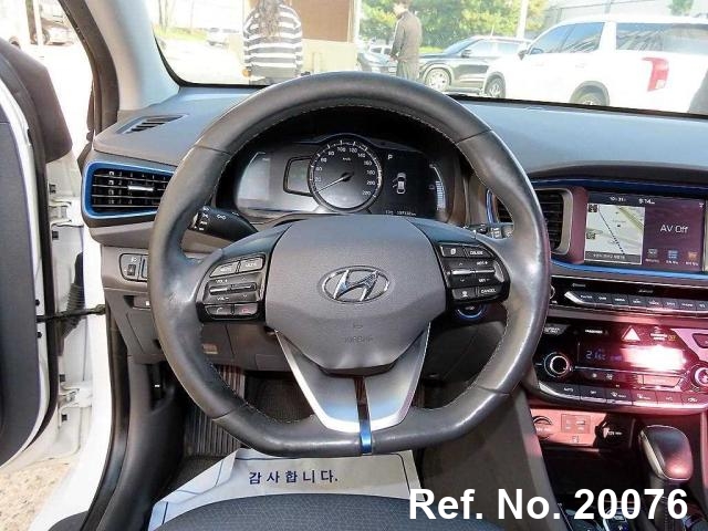  Hyundai / Ioniq Stock No. 20076